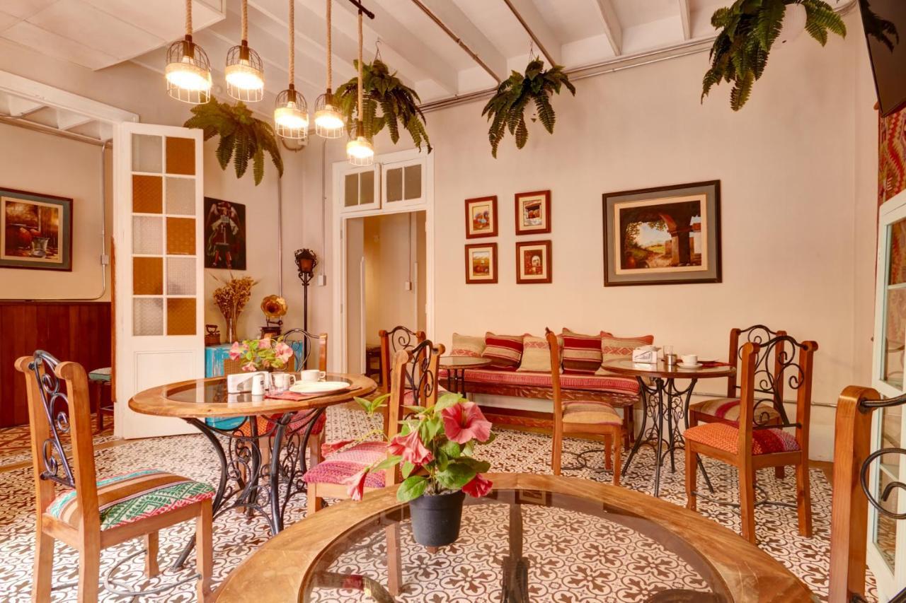 Casa Porta Hostel Лима Екстериор снимка